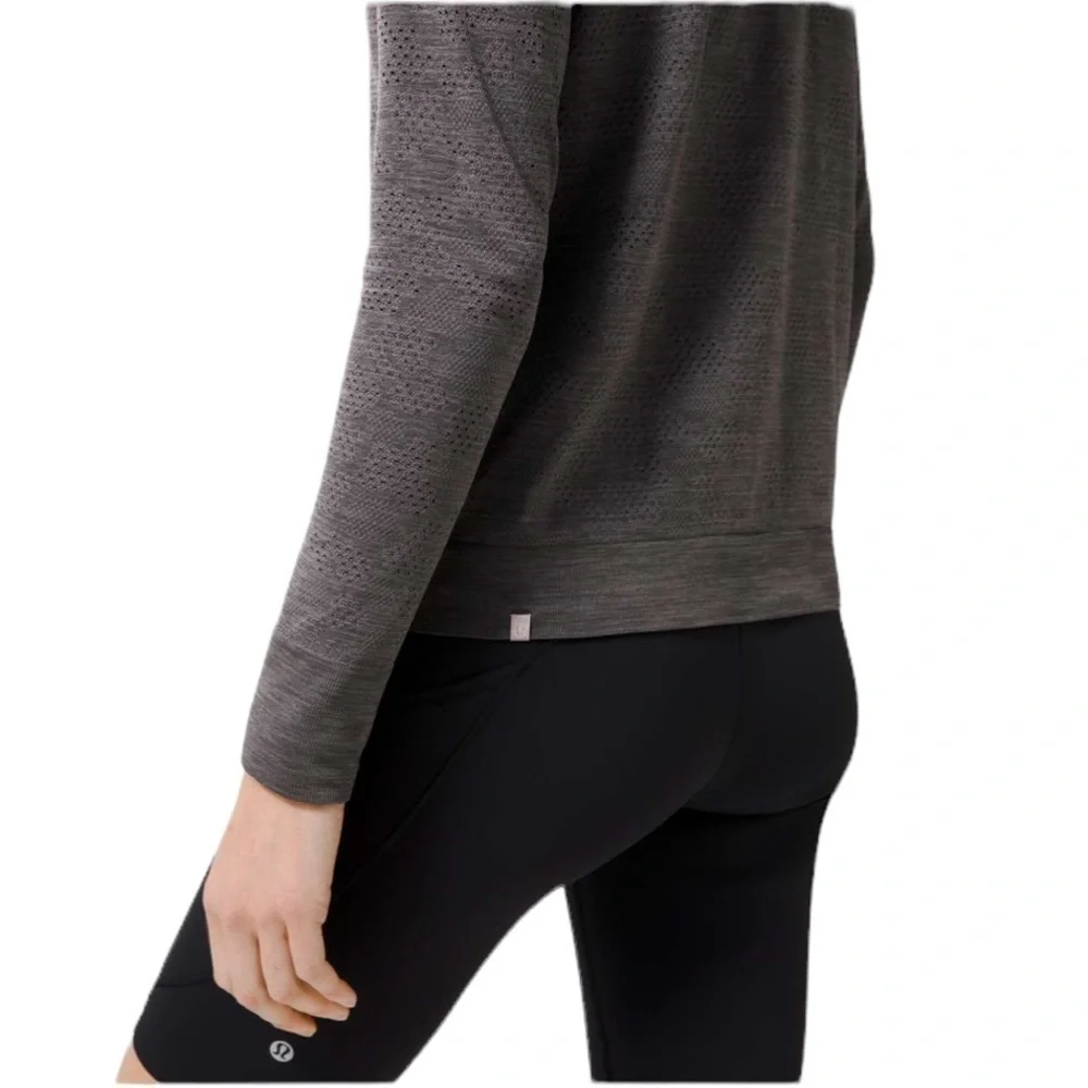 Lululemon Breeze By Long Sleeve Polar Spots Lunar Rock / Graphite Grey Size 10